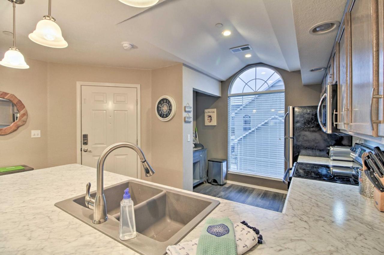 Updated Lake Taneycomo Condo With Screened Porch! Branson Exterior photo